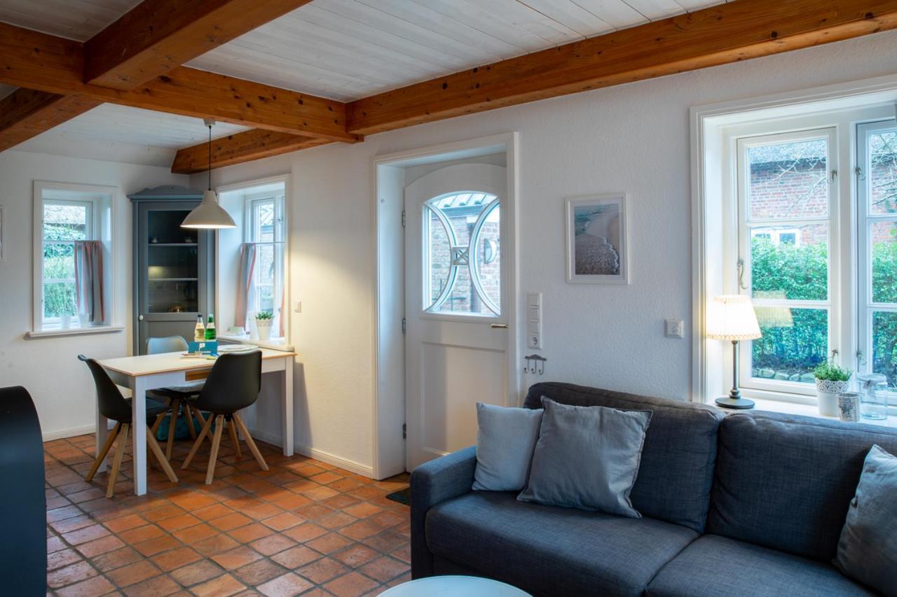 Ferienwohnung Oldsum Eksteriør billede